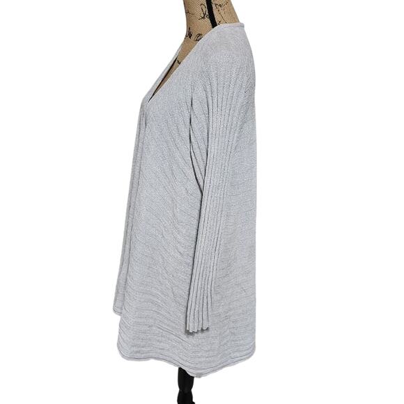 Tommy Bahama pearl Grey super soft cozy cardigan sweater size medium - Picture 3 of 6